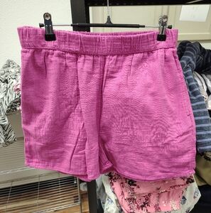 Universal Thread Pink Bermuda Shorts Relaxed Fit